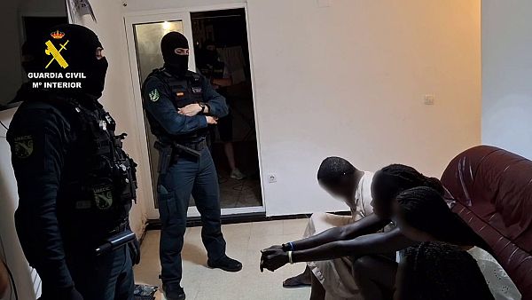 Detenida en Gran Canaria una red dedicada a captar menores tuteladas de origen subsahariano para su explotaci�n sexual