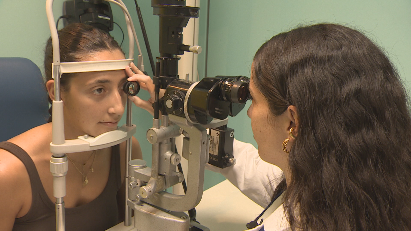 Osakidetza refuerza los servicios de urgencias de Oftalmología por el eclipse | RTVE Play - Ver ahora