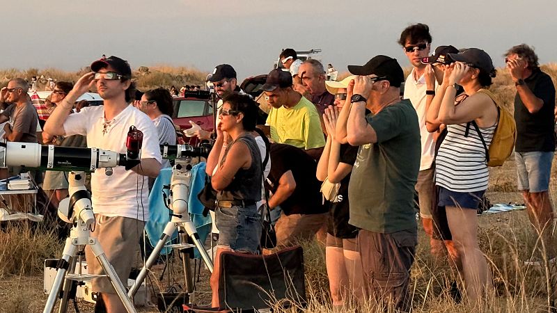 Prop de 450 urg�ncies oftalmol�giques coincidint amb l'eclipsi