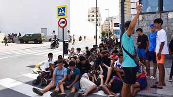 El Defensor del Pueblo actúa de oficio ante la situación humanitaria de los migrantes de Ceuta