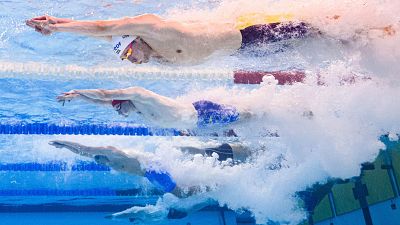 Espa�a roza el podio en el 4x100 libre en Par�s