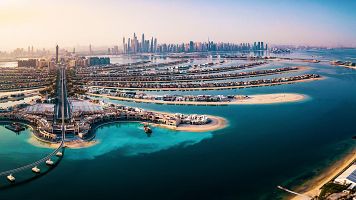 Emiratos Árabes Unidos suspende las relaciones comerciales y financieras con Irán por el lanzamiento de misiles