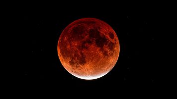 Eclipse parcial: la Luna se te�ir� de rojo durante el punto �lgido del eclipse