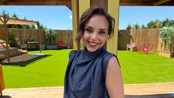 Una familia busca una segunda oportunidad en Espa�a y tiene una experiencia agridulce en ?Dog House?: ?Me ha gru�ido. �No le caigo bien??