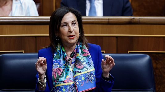 La ministra de Defensa, Margarita Robles, en una intervenci�n en el Congreso.