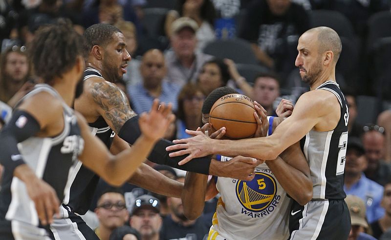 Aldridge y Ginóbili mantienen a Spurs con vida ante Warriors