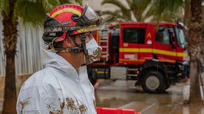 Detr�s de la emergencia