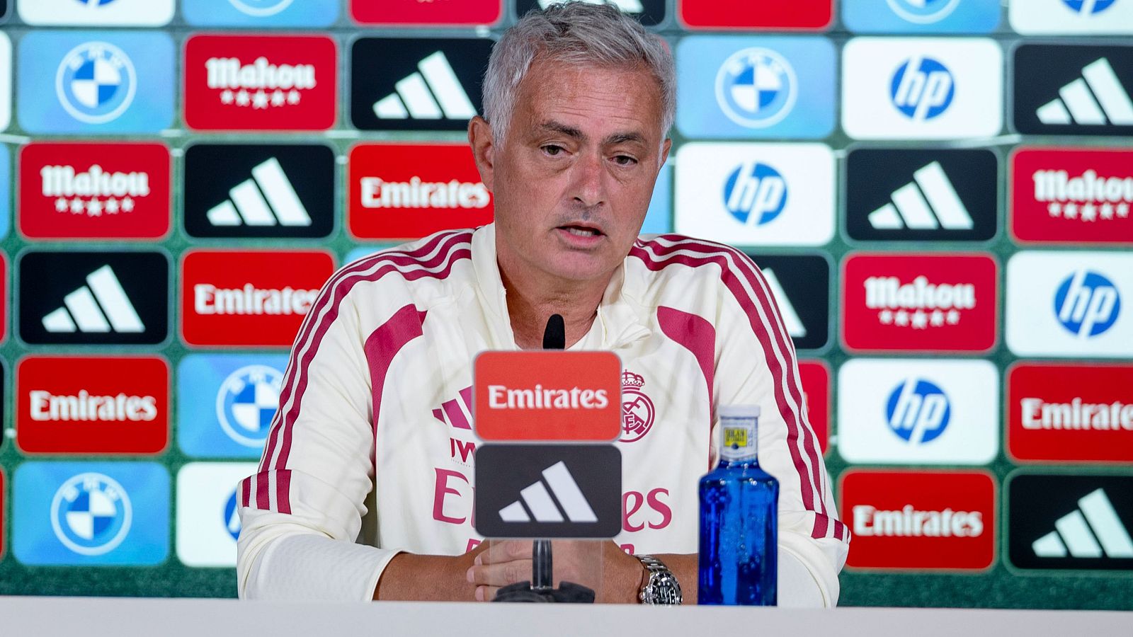 Mourinho: "Confío en el arbitraje español" - Fútbol | Ver