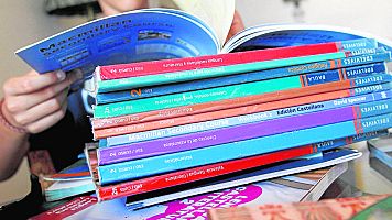 Las ma�anas de RNE con ��igo Alfonso - Vuelta al cole   �Siguen siendo necesarios los libros de texto