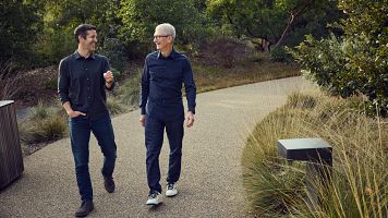 Qui�n es John Ternus, el sustituto de Tim Cook al frente de Apple
