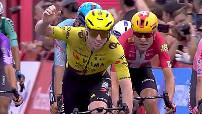 Matthew Brennan hace historia en Sevilla tras su quinta victoria en La Vuelta 2026