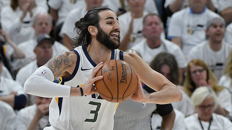 Los Jazz de Rubio, a un paso de las semifinales de conferencia