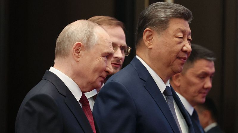 El Kremlin abre la puerta a una reunión trilateral entre Putin, Xi y Trump en noviembre