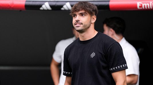 Ra�l Asencio durante la temporada 2026/2027 con el Real Madrid.