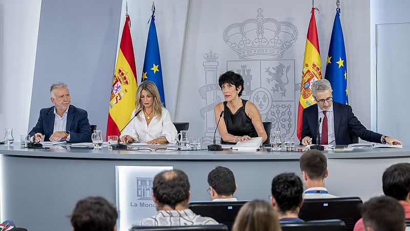 El Gobierno desclasifica los informes del 1 de julio al 1 de agosto sobre la entrada masiva en Ceuta