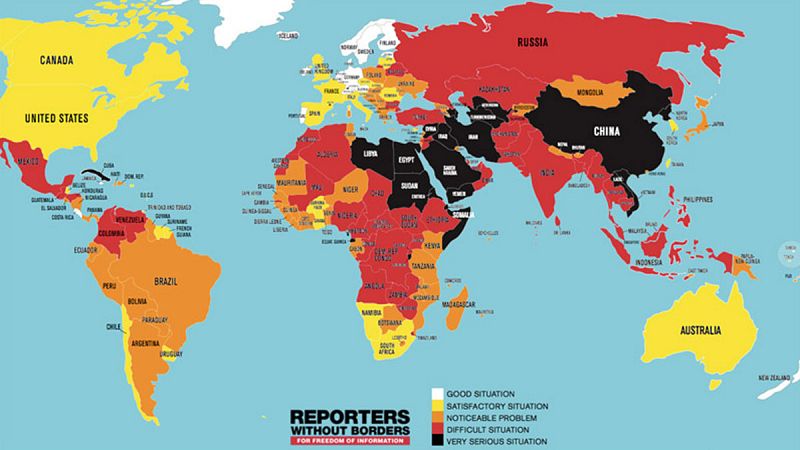 La libertad de prensa retrocede en España por el "ambiente asfixiante" generado por el conflicto catalán