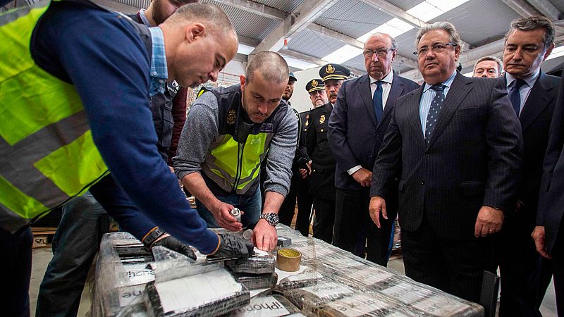 Seis detenidos por su relación con un alijo de nueve toneladas de cocaína incautadas en Algeciras