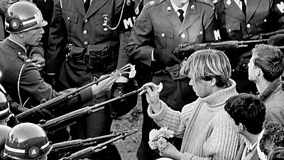 Reportajes en R5 - Aniversario de la Revolución de los Claveles - 25/04/18 - Escuchar ahora