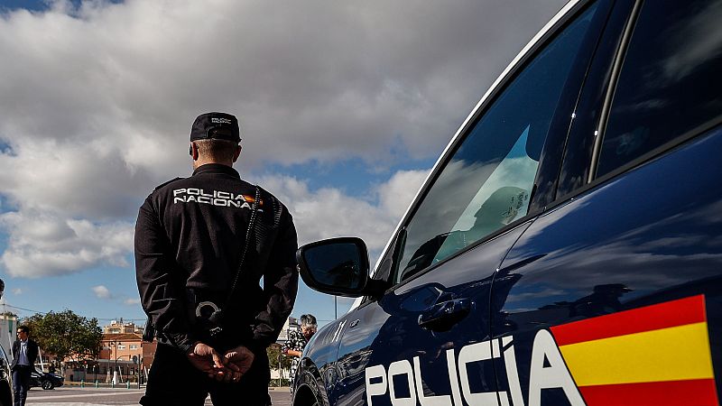 Cuatro detenidos por agredir sexualmente a la exnovia de uno de ellos, grabarlo y amenazarla