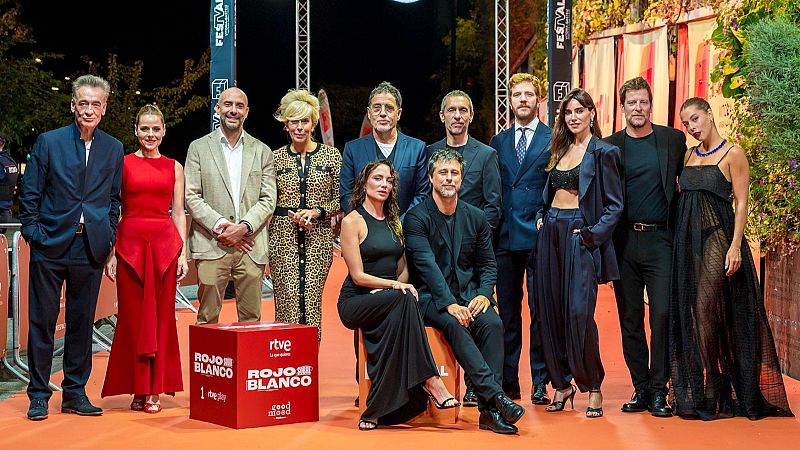 RTVE estrena en el FesTVal su ficción policíaca 'Rojo sobre blanco', con Hugo Silva y María Hervás