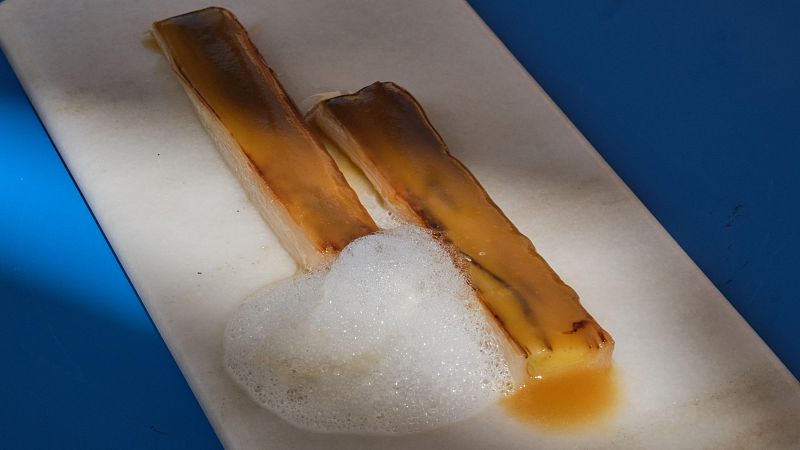 Receta de puerros confitados, velouté y aire láctico de MasterChef Celebrity Legends