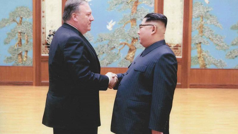 La Casa Blanca publica fotos del encuentro entre Pompeo y Kim Jong-un