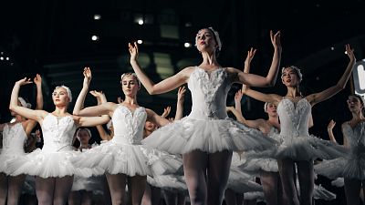¿Qué leen los bailarines del Ballet Nacional de España? Una selección de libros sobre danza