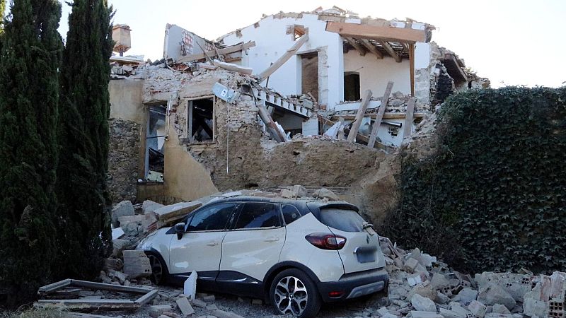 Un ferit cr�tic i un de lleu per l'explosi� d'un dip�sit de gas en un hotel de Peralada