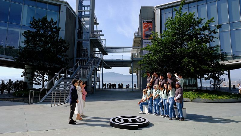 Los aspirantes de 'MasterChef Celebrity Legends' "boicotean" a sus compañeros y visitan el Centro Botín en Santander