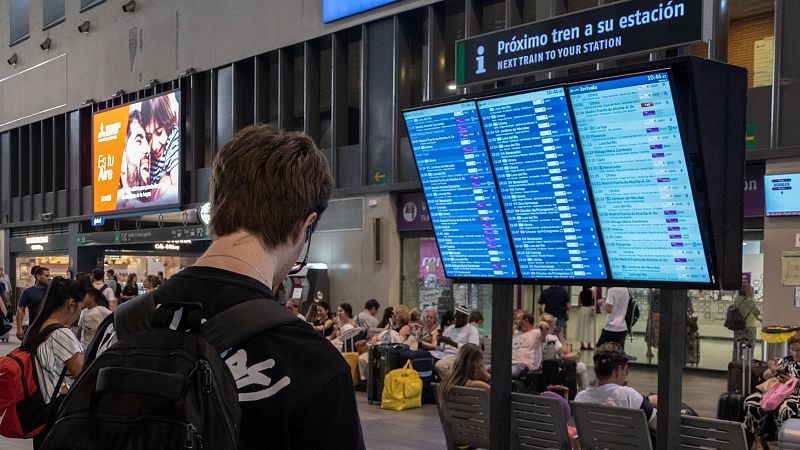 Renfe desvela un ciberataque con origen en ADIF que filtró nombres y mails de clientes