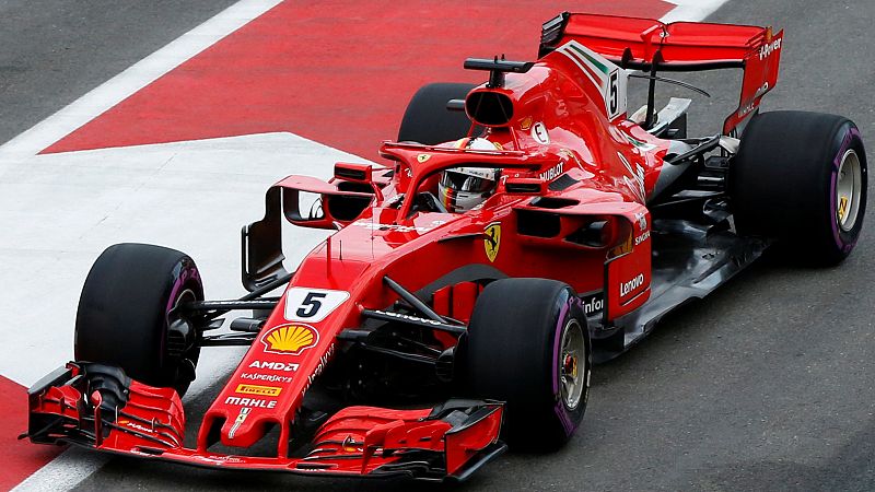 Vettel saldrá desde la pole en Bakú