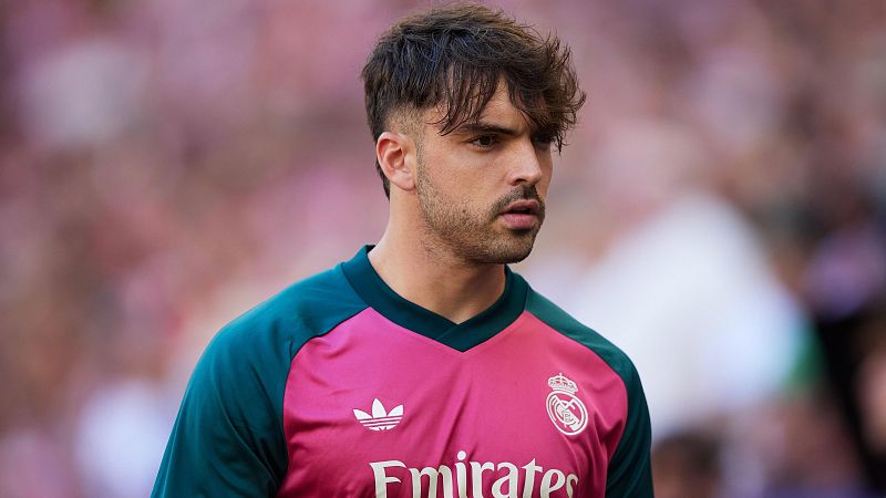 Nueva baja en el Real Madrid: Raúl Asencio pasará por el quirófano debido a una fractura por estrés