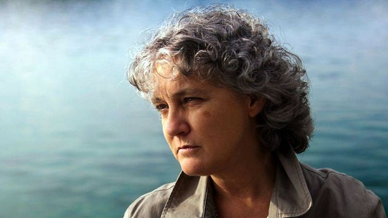 Mayte Martín: "Desde muy joven componía canciones para drenar mis dolores, mis decepciones, mis desamores"