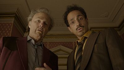 Tom Cruise y Riz Ahmed, en 'Digger'.
