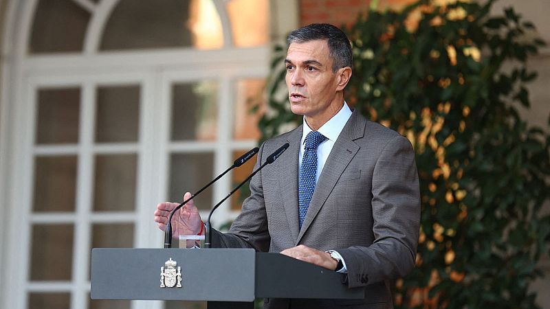 Última hora del adelanto de las elecciones y reacciones, hoy en directo | El rey sanciona el decreto de convocatoria electoral desde Finlandia