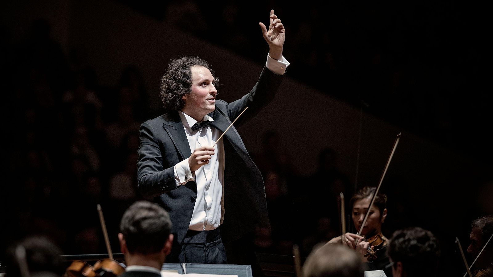 Alexandre Bloch asume la direcci�n de la Orquesta y Coro RTVE con la 'Resurrecci�n' de Mahler