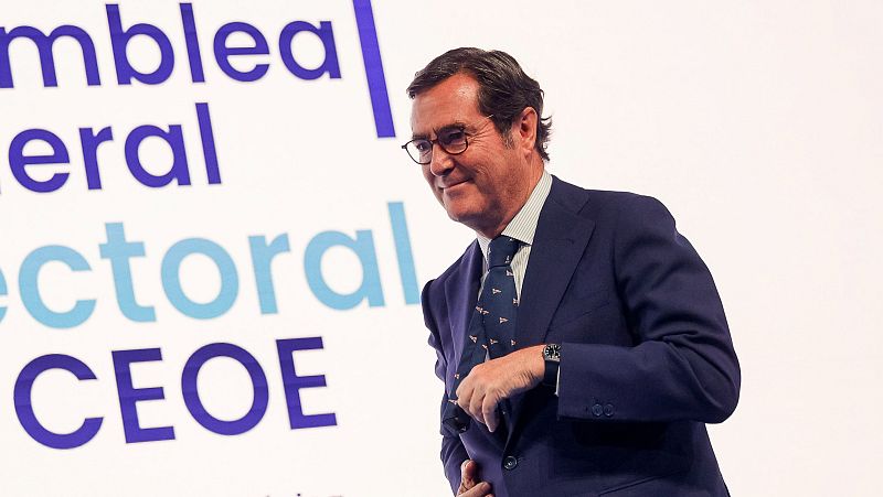 La patronal ve la huelga general "difícilmente justificable" en pleno proceso electoral y apunta a que su origen no es laboral