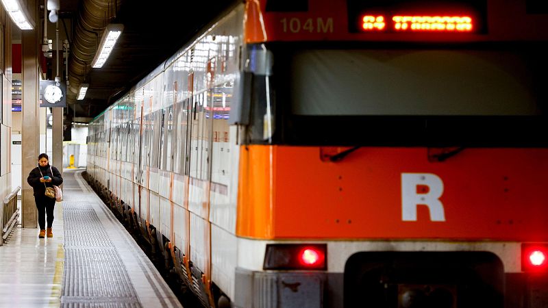 Suspendido todo el servicio de Rodalies en Cataluña por el plante de los maquinistas tras los estragos del temporal