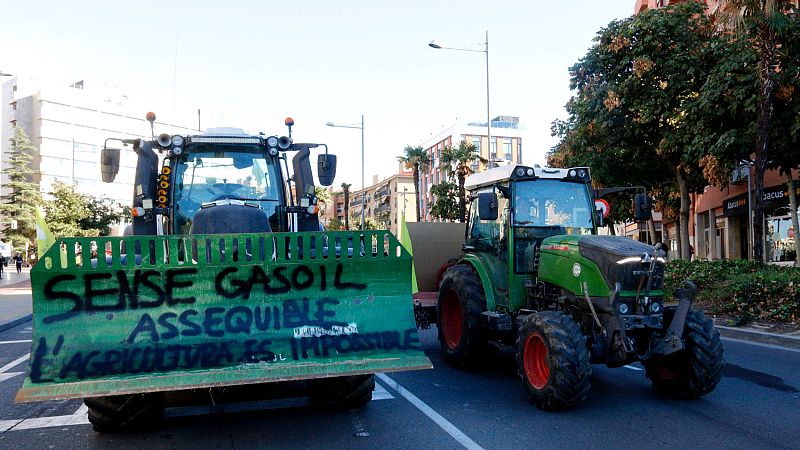 Els tractors prenen Lleida contra els costos disparats del camp