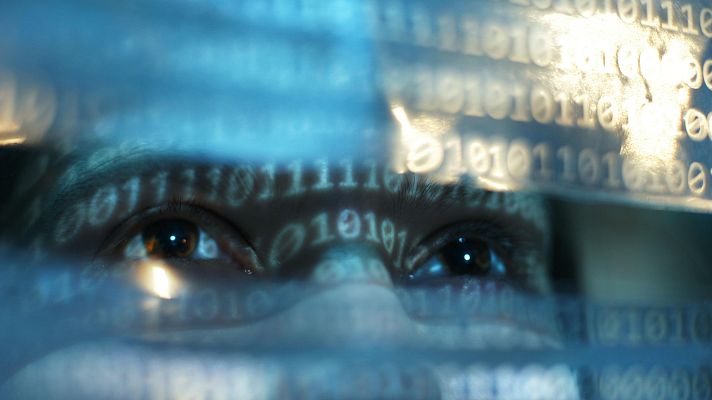 Espionaje en inteligencia artificial