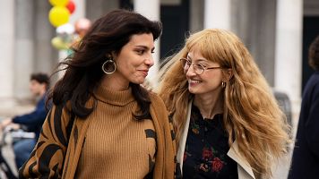 Lila y Elena en la cuarta temporada de 'La amiga estupenda'