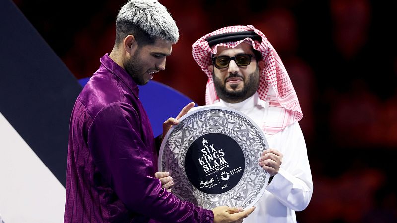 Carlos Alcaraz, campe�n del �ltimo Six Kings Slam en Arabia Saud�