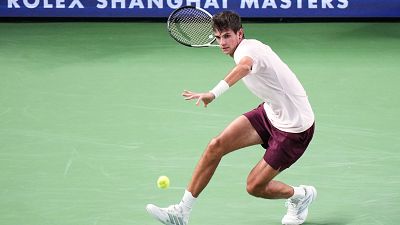 Rafa J�dar remonta ante Casper Ruud y disputar� las semifinales del Master de Shangh�i