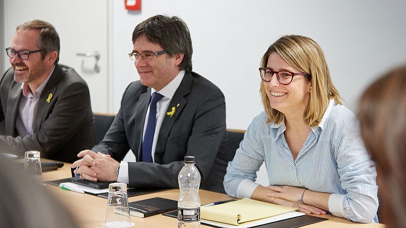 JxCat insiste en investir a Puigdemont antes del 14 de mayo