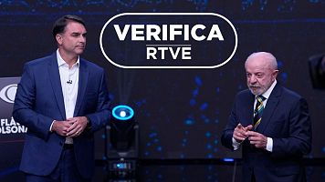 Debate televisivo entre Fl�vio Bolsonaro y Lula da Silva, el 18 de octubre.