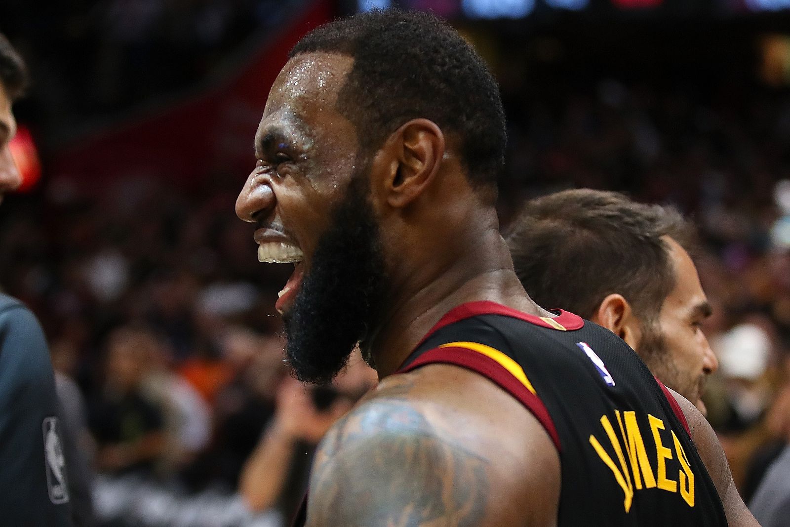 Cavaliers y Celtics siguen invictos y están a un triunfo de acceder a las finales | Ver