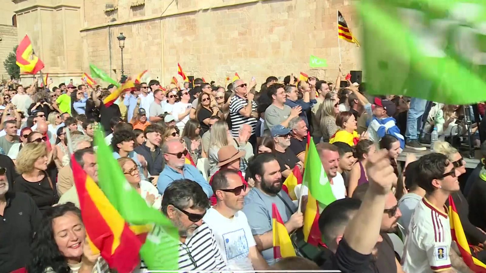 PP i VOX pacten al Senat i Podem s'uneix a Ara Més-Front Ampli al Congrés