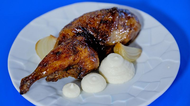 Receta de codorniz rellena de foie y manzana de MasterChef Celebrity Legends