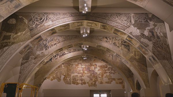 Pintura mural del Monasterio de Sijena expuesta en el MNAC