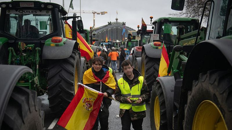 Se suspende la protesta de la tractorada en Madrid tras el accidente de tren en Los Y�benes (Toledo)